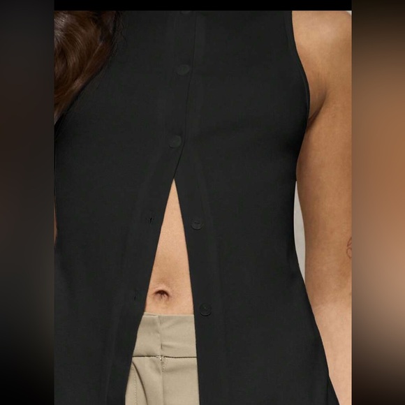Black button front jersey sleeveless top, stretchy material - Picture 4 of 11